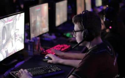 Claves para comprender y articular narrativas transmedia en la era de los nuevos medios audiovisuales, los videojuegos y el streaming